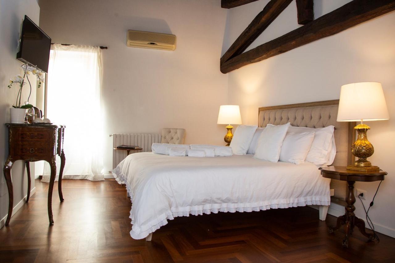 Dimora Sinibaldi Bed & Breakfast Палермо Екстериор снимка